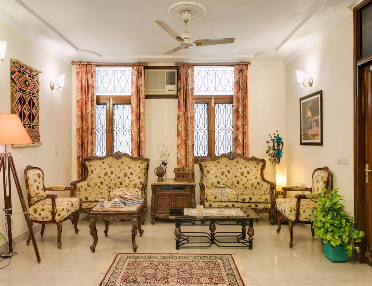 Apartment Quaint Penthouse 2bhk Kailash Hill New Delhi