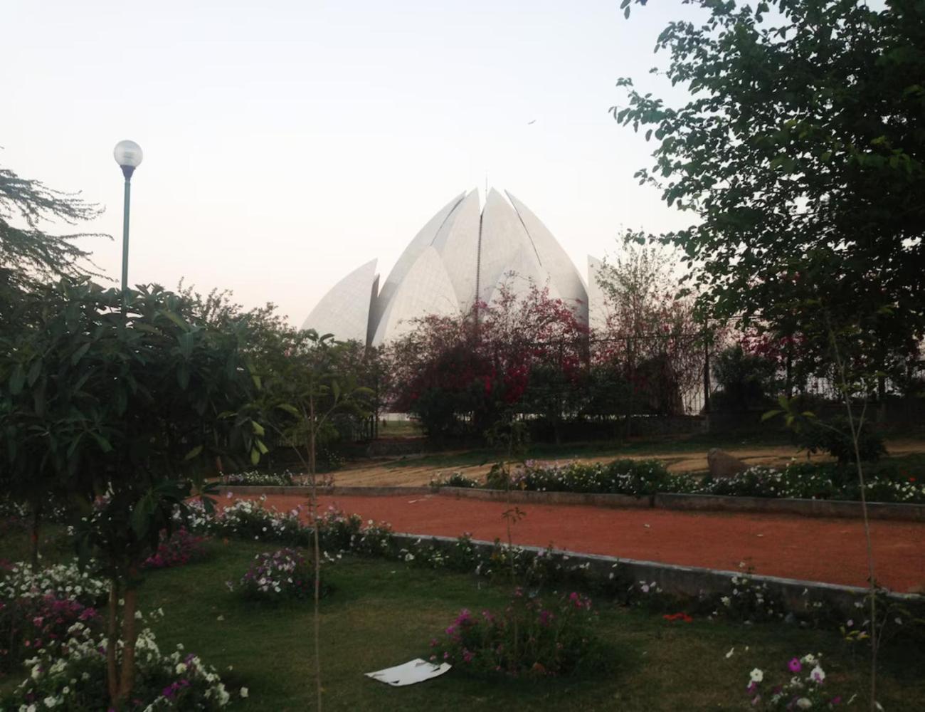 Quaint Penthouse 2bhk Kailash Hill Apartment *